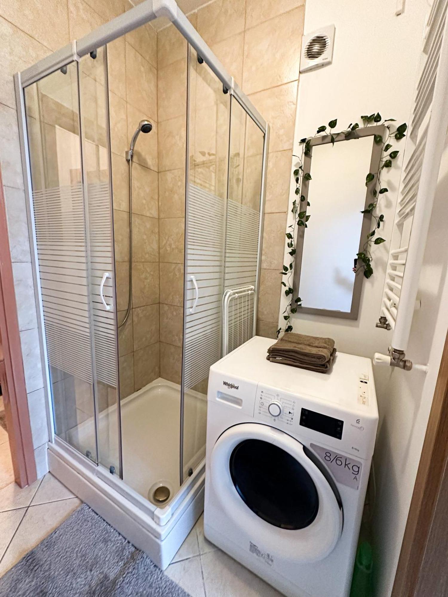 Studio Lana-Near The City Center With Parking Apartment Zagreb Exterior photo